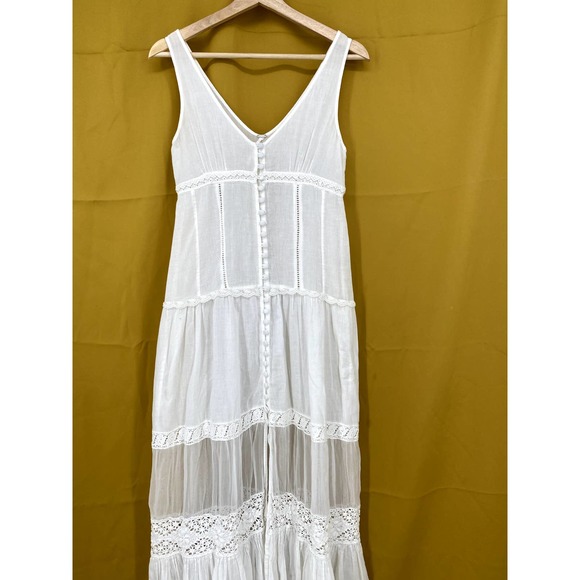 Free People Dresses & Skirts - Free People white Sleeveless V-Neck Crochet Tiered Ruffle Swing Maxi Dress XS